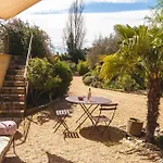 Ecrin de verdure avec accès piscine en plein Aix